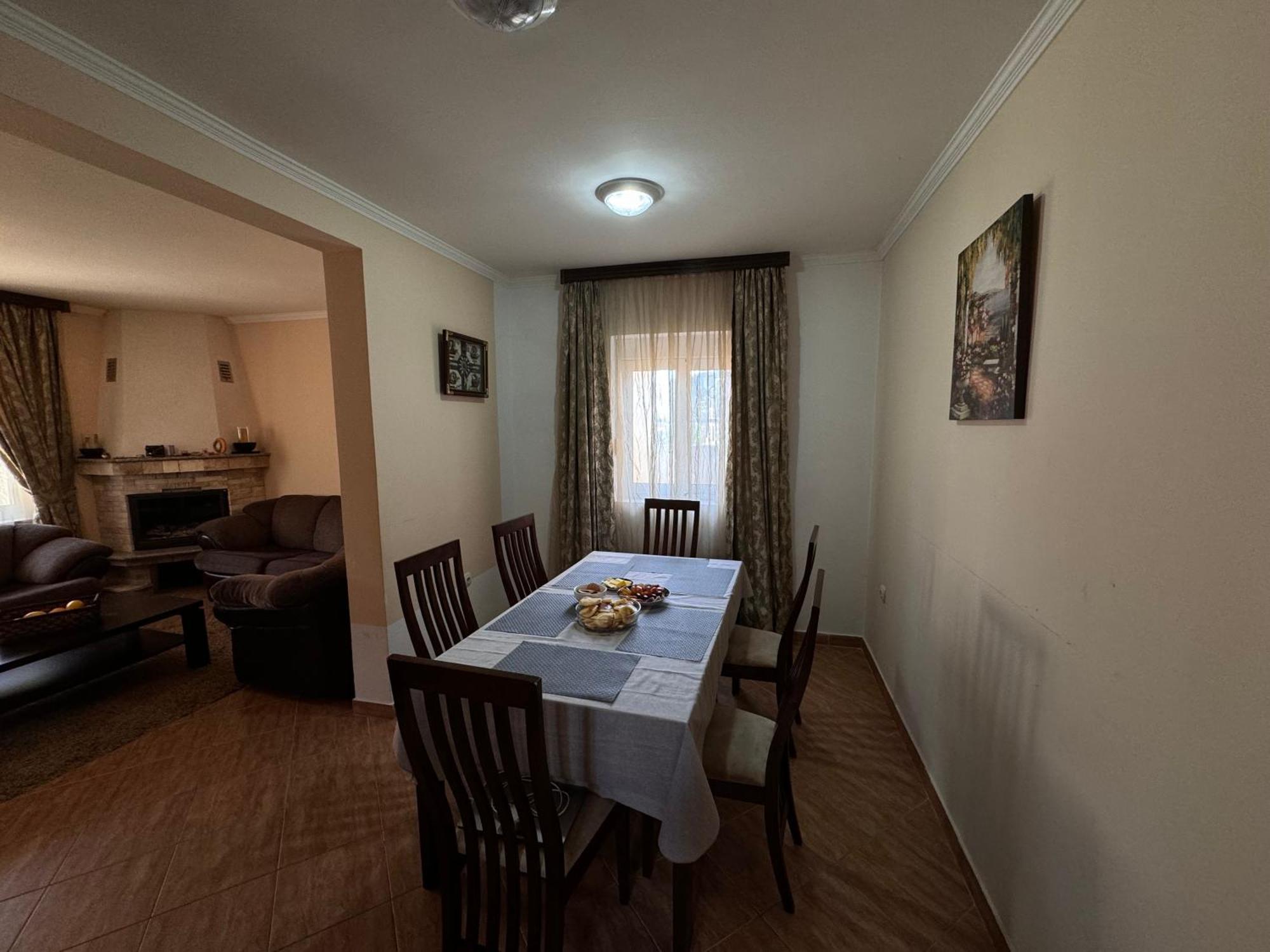 Villa Del Mare Добра вода Екстериор снимка