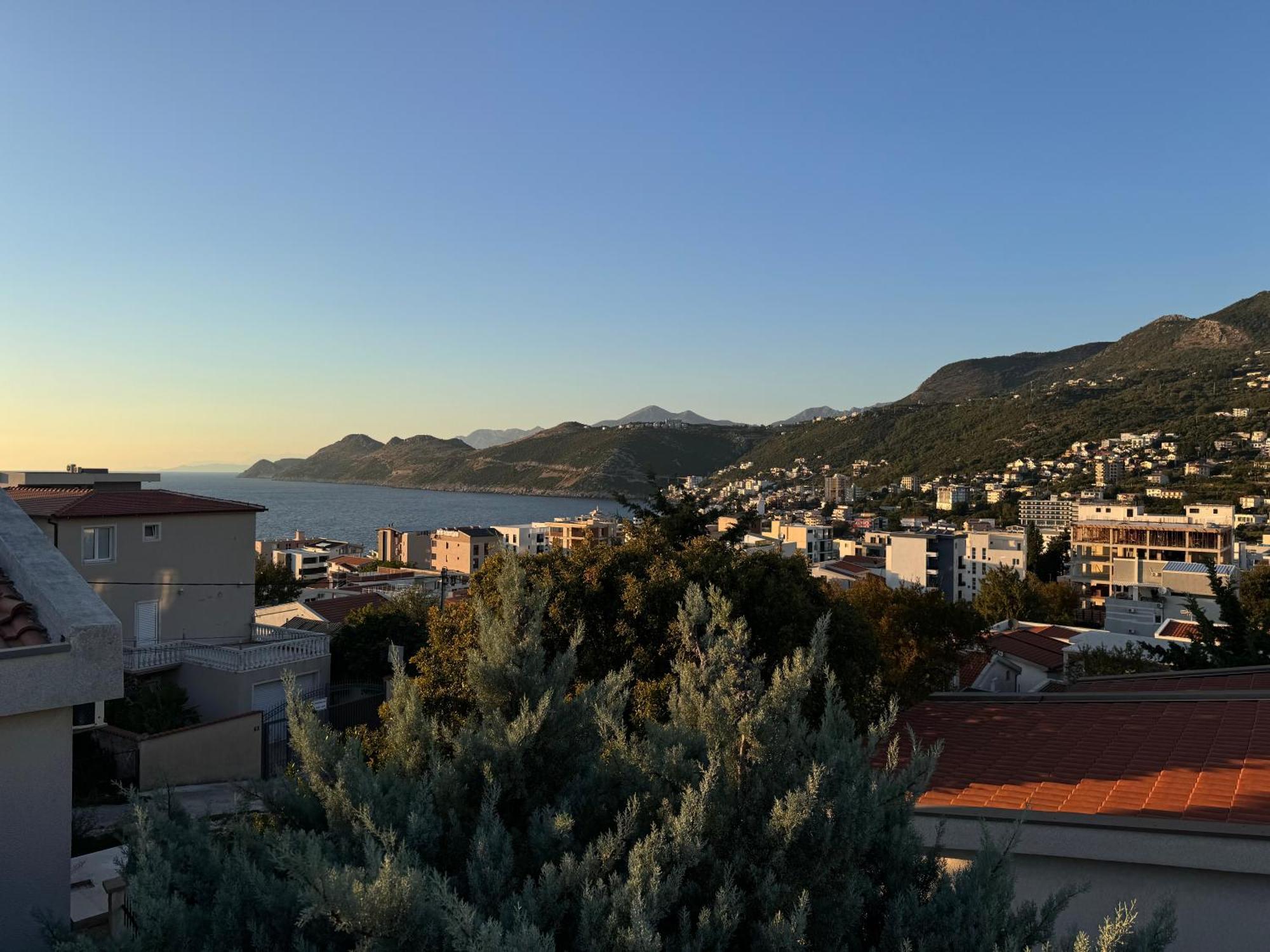 Villa Del Mare Добра вода Екстериор снимка
